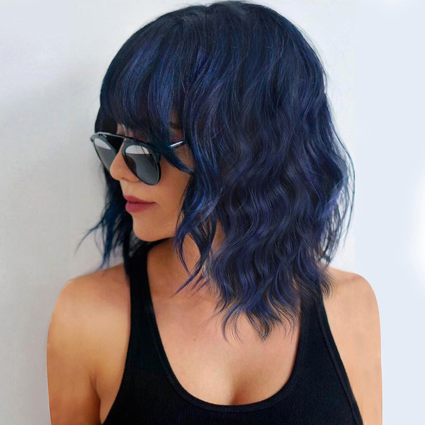 Short Wavy Wig with Bangs for Women Shoulder Length Bob Curly Women's Charming Synthetic Wigs with Natural Wavy Black To Brown Heat Resistant Hair for Daily Party Use