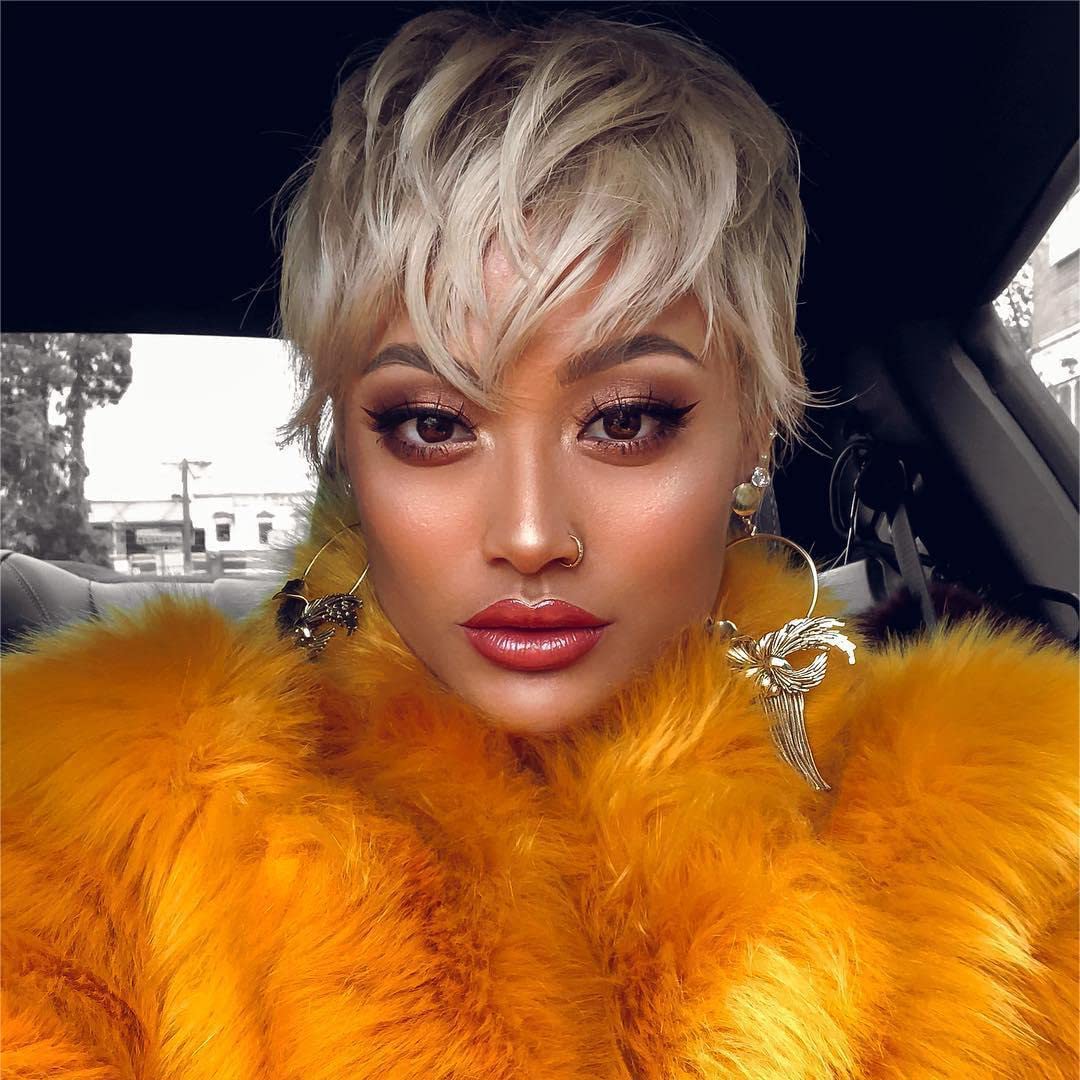 Pixie Cut Wig for Black Women Blonde 613 Short Wig with Bangs Layered Straight Hair Heat Resistant Synthetic Wig for Daily Use(613)