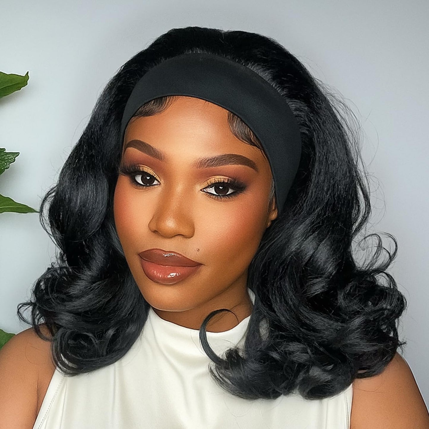 Yaki Wavy Headband Wigs for Black Women 26 Inch Black Kinky Straight Wear and Go Wig with Curly Wavy Ends Synthetic Glueless Half Wig with Headbands Attached Blow Out Style Natural Hair Texture