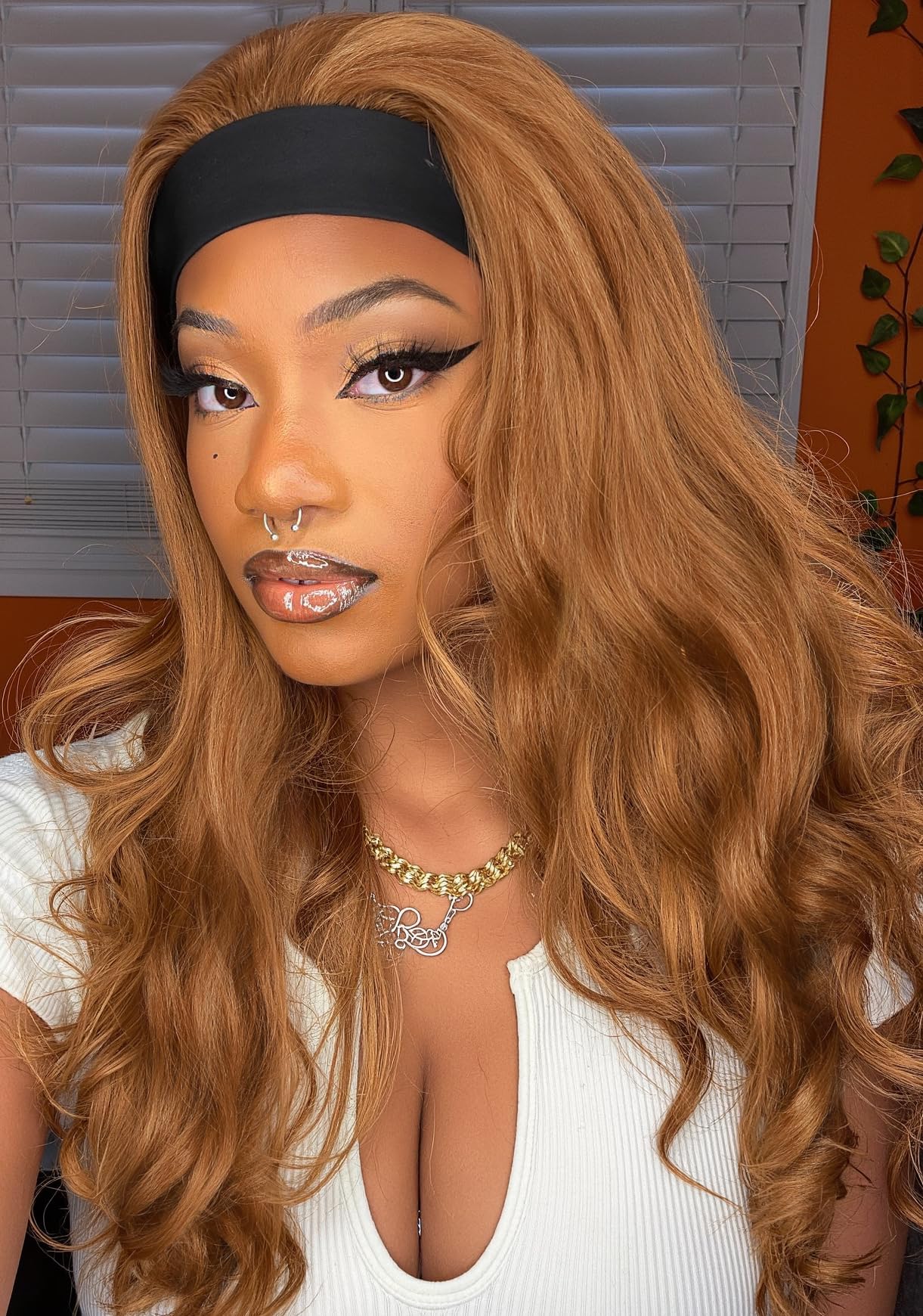Yaki Wavy Headband Wigs for Black Women 26 Inch Black Kinky Straight Wear and Go Wig with Curly Wavy Ends Synthetic Glueless Half Wig with Headbands Attached Blow Out Style Natural Hair Texture