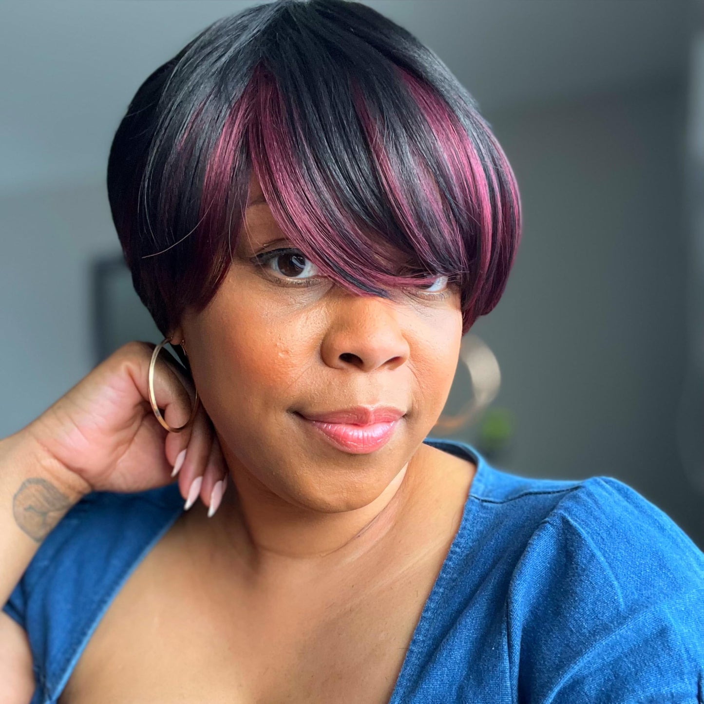 ToyoTress Bob Wig With Bangs - 12 Inch Peek-a-boo Color Short Bob Wig For Black Women Black Mix Brown Daily Costume Wigs, Light Yaki Straight Synthetic Hair Wigs Heat Resistant (12 Inch, SH30-612H)
